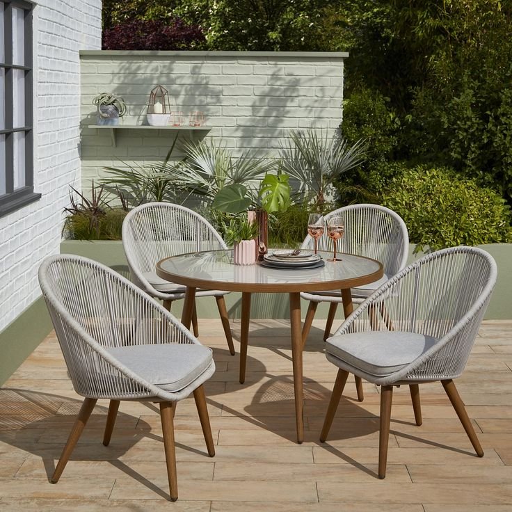 Get Luxury Outdoor Furniture at Affordable Prices