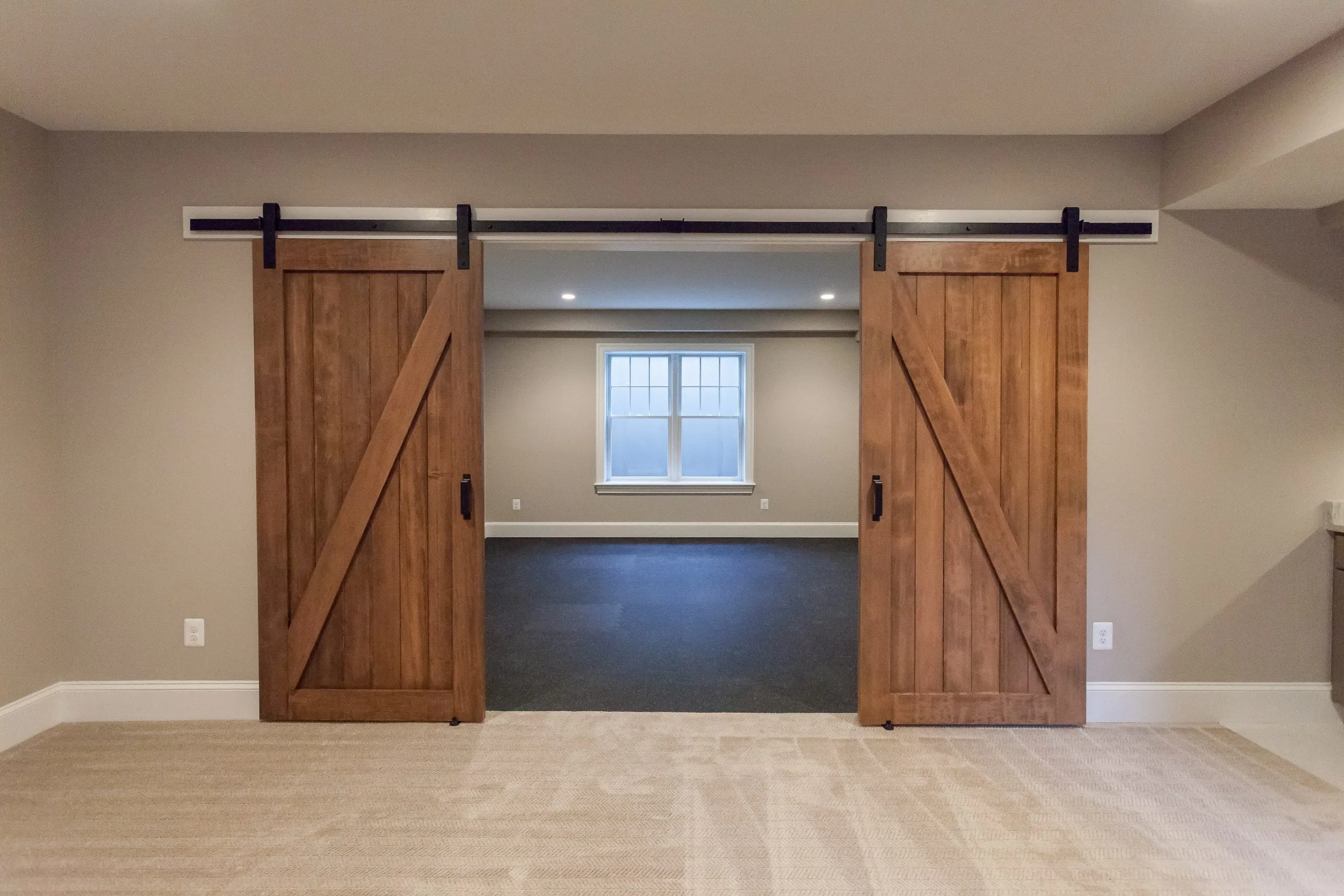 Wood Sliding Barn Doors