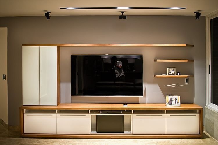 wall mounted tv unit